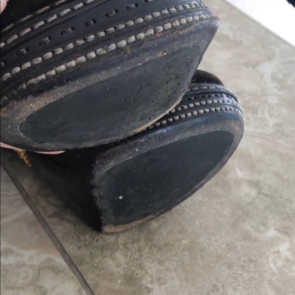 Prada - Picture 5 of 7